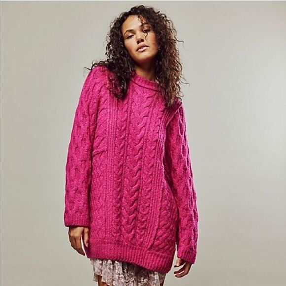 Free People Pink Loveship Chunky Cable Sweater Mini L - Picture 1 of 4